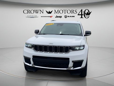 Used 2021 Jeep Grand Cherokee L Limited AWD/4WD image 2