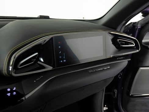 Used 2025 Ferrari Purosangue AWD/4WD image 23