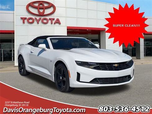 Used 2023 Chevrolet Camaro LT image 1