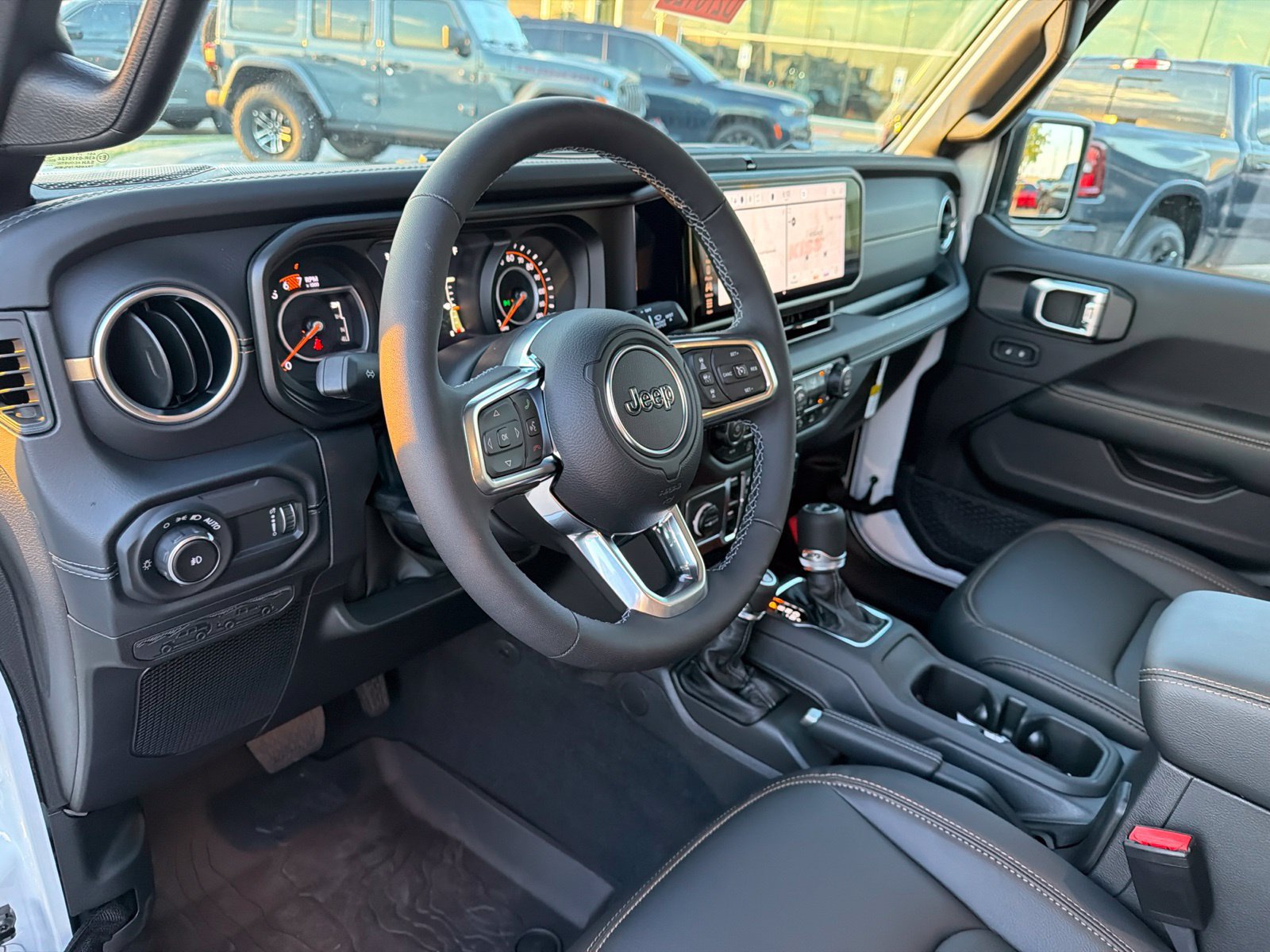 New 2027 Jeep Wrangler Unlimited Sahara AWD/4WD image 10