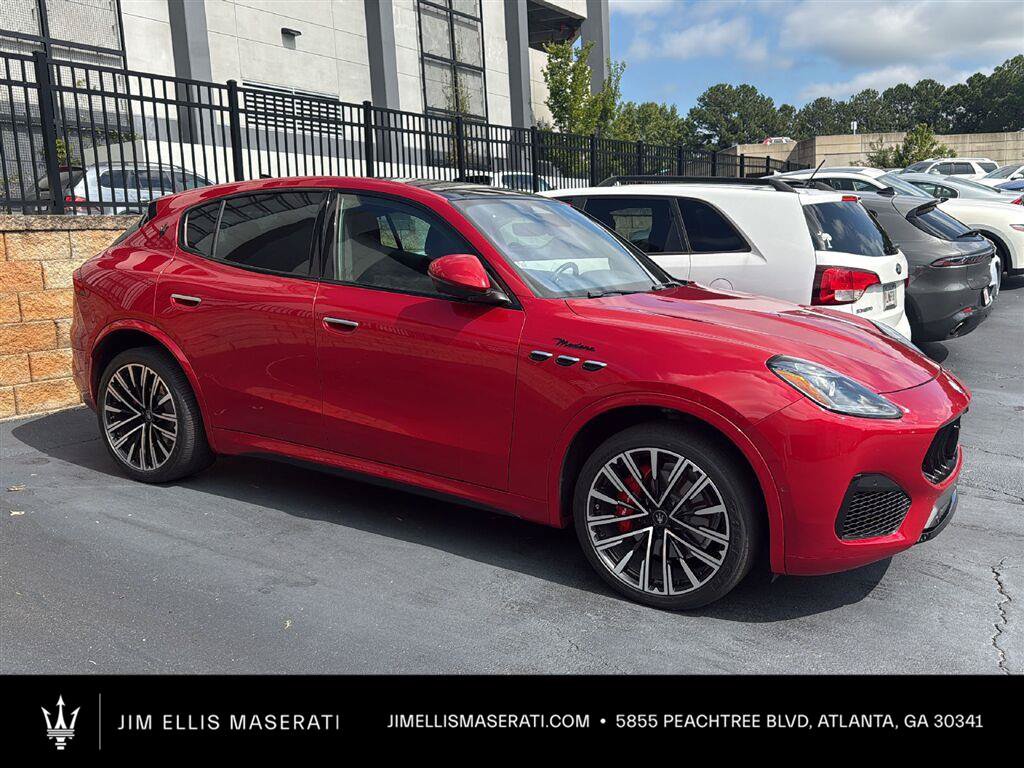 Used 2023 Maserati Grecale Modena AWD/4WD image 1