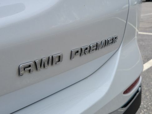 Used 2020 Chevrolet Equinox Premier AWD/4WD image 10