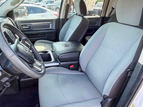 Used 2022 RAM 1500 Classic SLT w/ Electronics Group AWD/4WD image 38