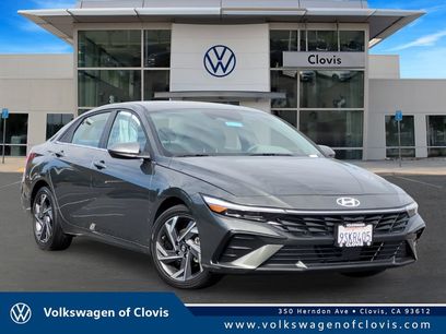 Used 2025 Hyundai Elantra SEL