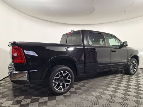 Used 2025 RAM 1500 Laramie AWD/4WD image 5