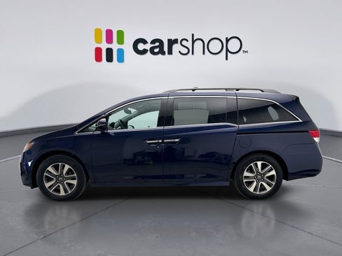 Used 2017 Honda Odyssey Touring image 2