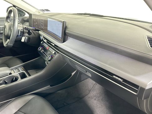 Certified 2025 Hyundai Sonata Limited image 30