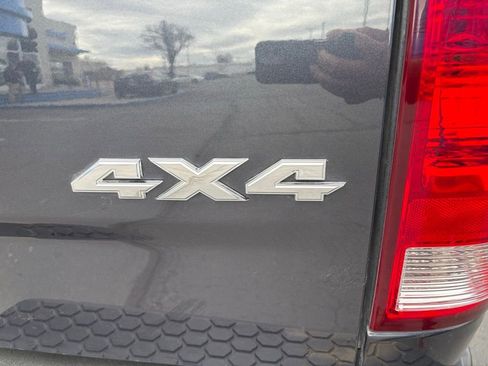 Used 2014 RAM 1500 4x4 Crew Cab w/ Protection Group image 28