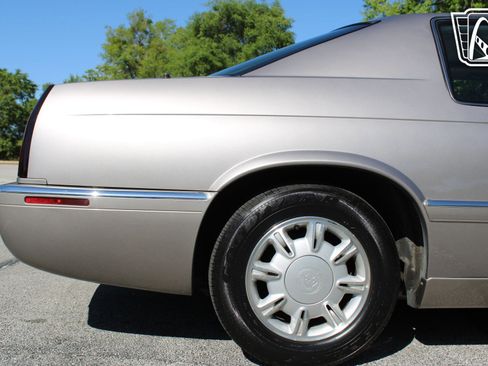 Used 1996 Cadillac Eldorado image 34