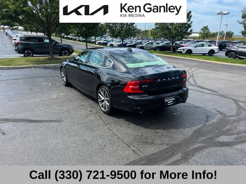 Used 2019 Volvo S90 T5 Momentum w/ Protection Package AWD/4WD image 14