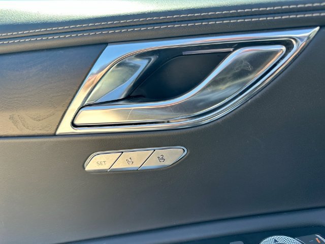Used 2024 Genesis GV80 2.5T AWD/4WD image 46