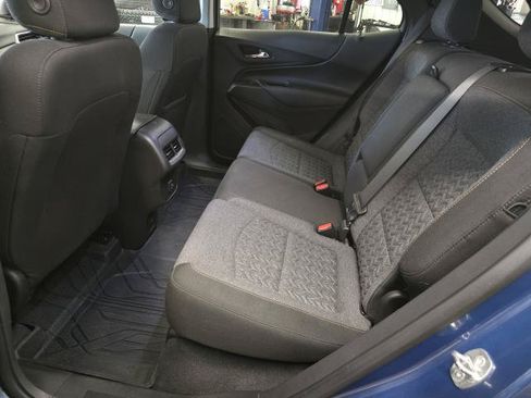 Used 2024 Chevrolet Equinox LT AWD/4WD image 11