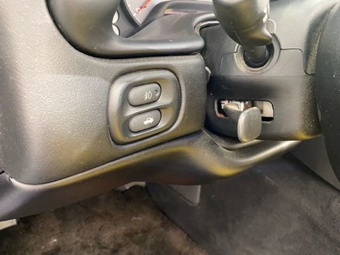 Used 1998 Chevrolet Corvette Convertible w/ Memory Pkg RWD image 20