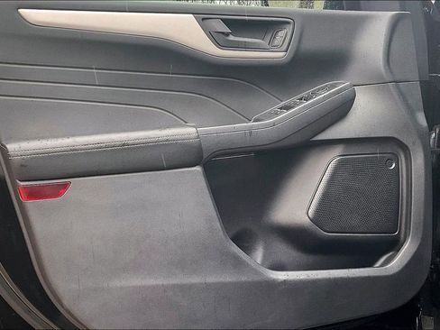 Used 2022 Ford Escape SE w/ Convenience Package image 22