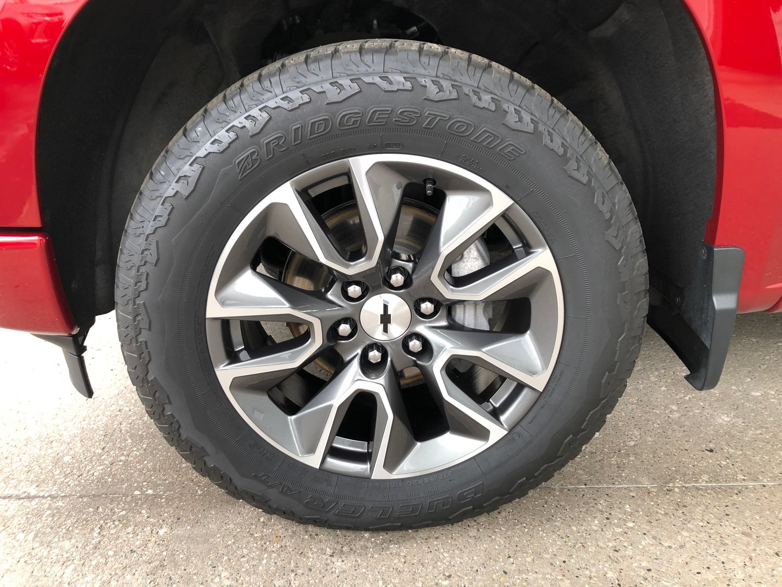 Used 2024 Chevrolet Silverado 1500 RST w/ LPO, Liner Protection Package AWD/4WD image 4