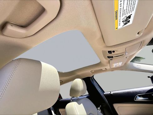 Certified 2019 Mercedes-Benz GLA 250 4MATIC image 14