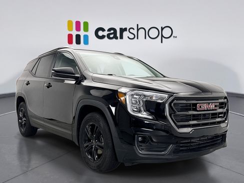 Used 2024 GMC Terrain AT4 w/ Tech Package AWD/4WD image 7