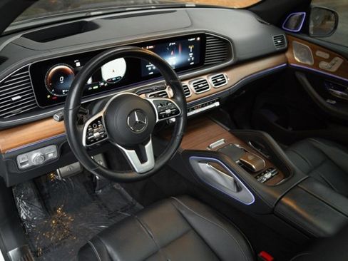 Used 2021 Mercedes-Benz Maybach GLS 600 4MATIC image 2