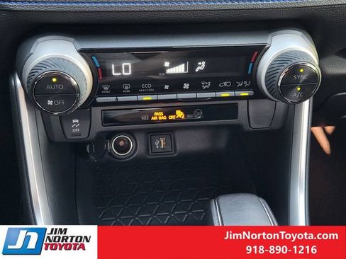 Used 2023 Toyota RAV4 SE AWD/4WD image 20