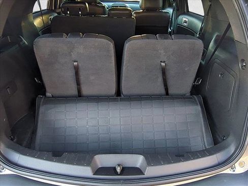Used 2013 Ford Explorer XLT image 6