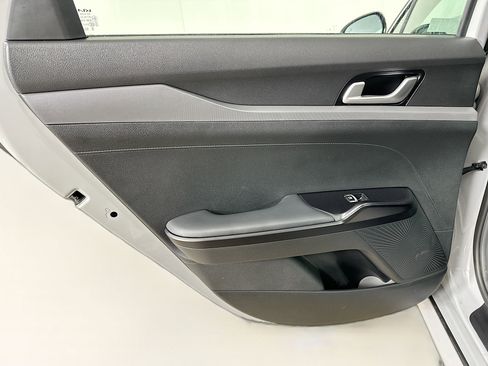 Used 2024 Kia K5 GT-Line image 28