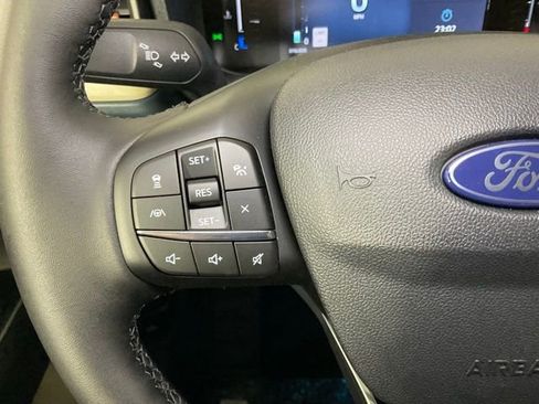 New 2025 Ford Maverick Lariat image 24