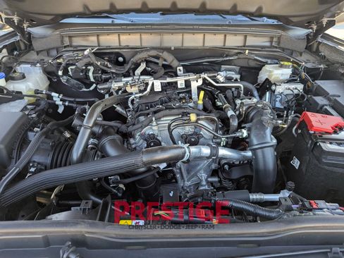 Used 2020 Dodge Durango R/T w/ Blacktop Package AWD/4WD image 31