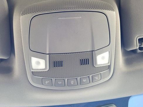 Used 2015 Ford F150 XLT RWD image 19