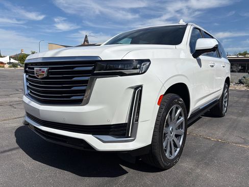Used 2021 Cadillac Escalade Premium Luxury Platinum AWD/4WD image 13