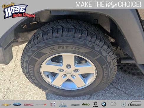 Used 2014 Jeep Wrangler Sport w/ Quick Order Package 24S AWD/4WD image 21