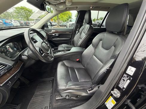 Used 2019 Volvo XC90 T6 Momentum w/ Protection Package Premier AWD/4WD image 20