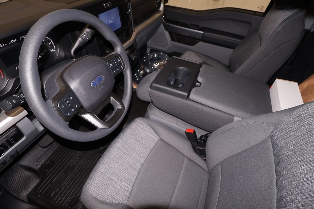 New 2026 Ford F600 4x4 Regular Cab Super Duty w/ XLT Value Package image 24