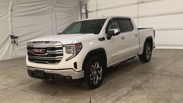 Used 2024 GMC Sierra 1500 SLT w/ SLT Premium Plus Package AWD/4WD image 8