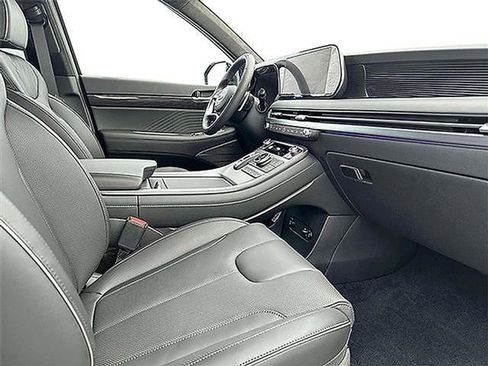Used 2025 Hyundai Palisade Calligraphy AWD/4WD image 18