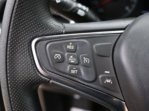 Used 2024 Chevrolet Equinox LS image 16