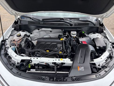 Used 2025 Buick Envista Sport Touring FWD image 32