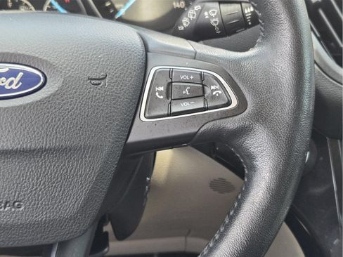 Used 2019 Ford Escape Titanium w/ U9j03 - Titanium Tow Package AWD/4WD image 29