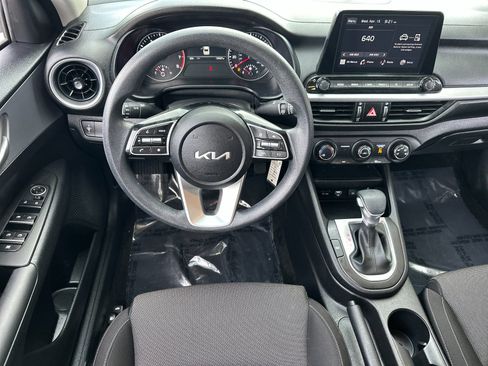 Used 2024 Kia Forte LXS image 13