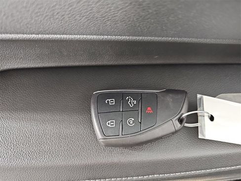 Certified 2025 GMC Sierra 2500 SLT w/ SLT Premium Package image 41