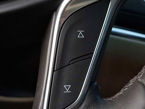 Used 2018 Cadillac XT5 AWD image 14