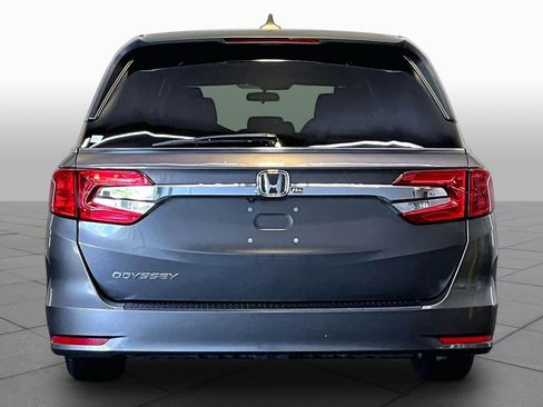 Used 2018 Honda Odyssey EX image 5