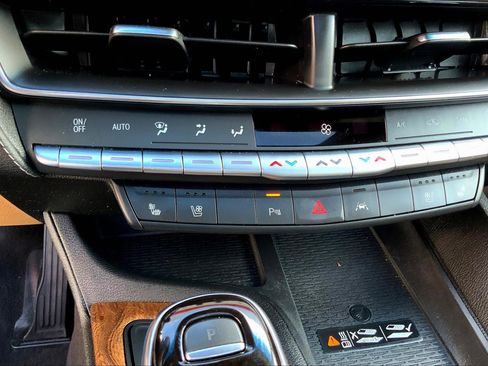 Used 2021 Cadillac CT5 Premium Luxury image 33