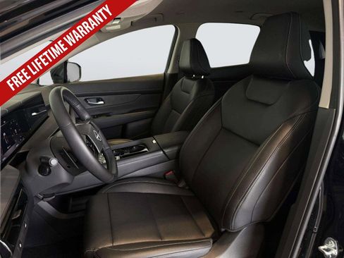 Certified 2025 Nissan Murano SV AWD/4WD image 29