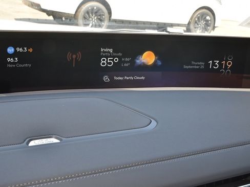 New 2025 Lincoln Navigator Reserve image 27