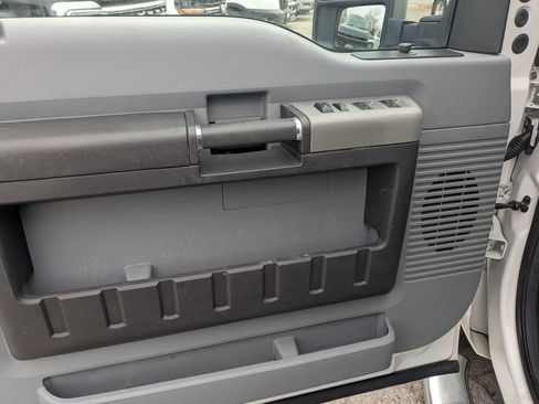 Used 2016 Ford F350 XLT w/ XLT Value Package image 14