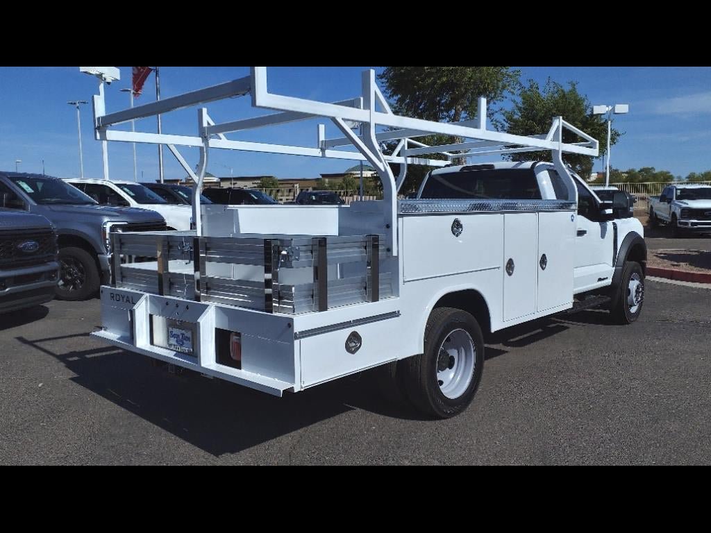 New 2024 Ford F550 2WD Regular Cab Super Duty image 4