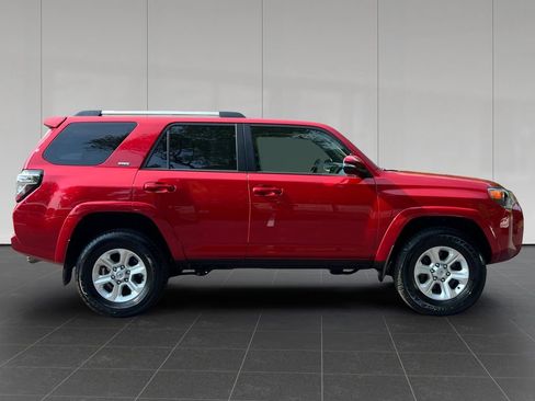 Used 2024 Toyota 4Runner SR5 Premium w/ Moonroof Package AWD/4WD image 6
