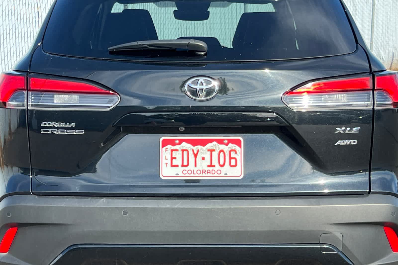 Used 2025 Toyota Corolla Cross XLE AWD/4WD image 22