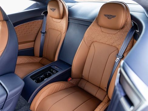 Used 2023 Bentley Continental GT Azure AWD/4WD image 34