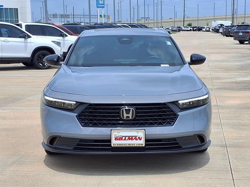 Used 2024 Honda Accord Sport image 5